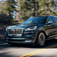 El Lincoln Aviator es un SUV híbrido enchufable de 450 CV, con 7 plazas y el teléfono móvil por llave