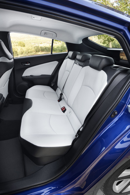 Toyota Prius 2016 495