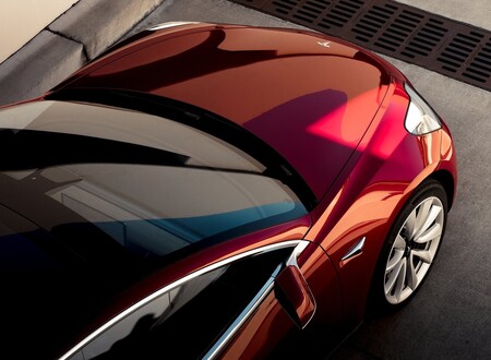 Tesla prepara un eléctrico accesible para competir contra VW ID.3