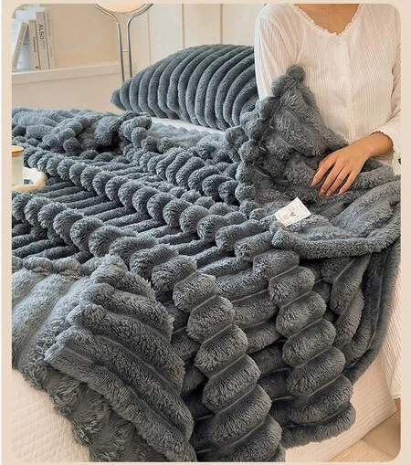 Manta Polar Efecto Pelo