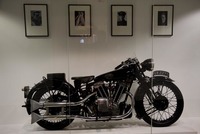 Brough Superior SS100, el Rolls Royce de las motos de nuevo en el mercado