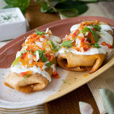 Cómo hacer una auténtica chimichanga, la receta mexicana de tortilla frita que esperabais