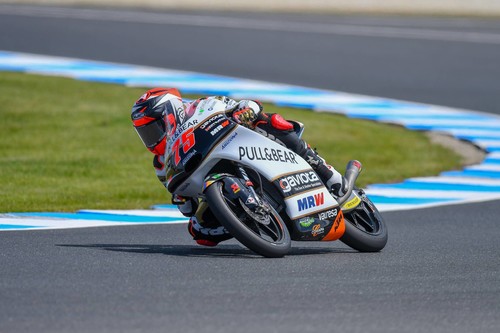 Albert Arenas gana en Australia, Marco Bezzecchi cae y Jorge Martín afianza su liderato de Moto3