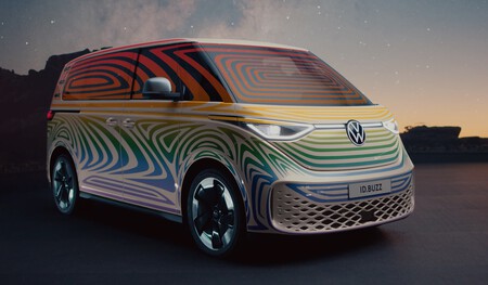 A Volkswagen 'se le escapa' un adelanto de la esperada furgoneta camper eléctrica ID.BUZZ