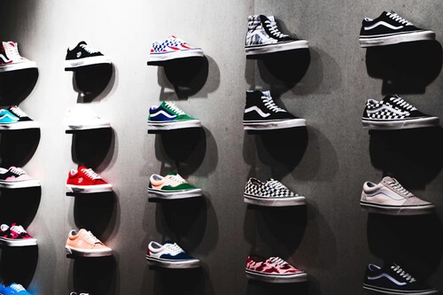Vans a precio de outlet: zapatillas con descuentos de hasta el 87% que se van a agotar en nada