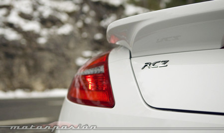 Peugeot RCZ R, toma de contacto