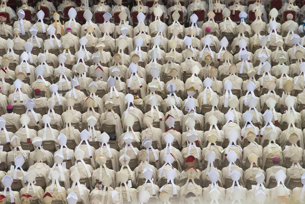Las finanzas de la Iglesia son un desastre: la elección del primer Papa estadounidense no tiene nada de casual en ello