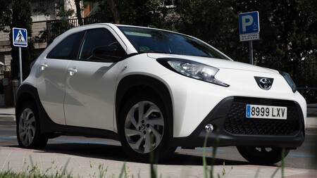 Toyota Aygo X Cross 21