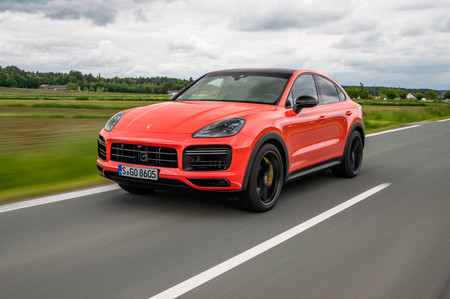 Porsche Cayenne Coupé, prueba contacto