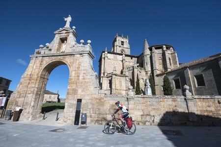 Vista De La Iglesia De Sasamon Scaled