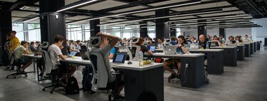 Cada vez mais empresas recontratam funcionários demitidos por conta da IA: substituição não gerou lucros 