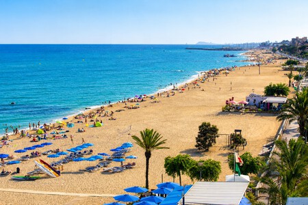 Viajes Escapadas Turismo Espana Barcelona Pueblos Marineros Bonitos Encanto Aguas Termales Vacaciones Descanso Familia