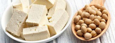 La soja en todas sus variantes: conoce cuantas proteínas pueden ofrecer los derivados de esta legumbre a tu dieta 