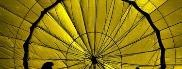 Que muchos CEOs tengan indemnizaciones millonarias pese a ser despedidos tiene un nombre: golden parachute o paracaídas dorado 