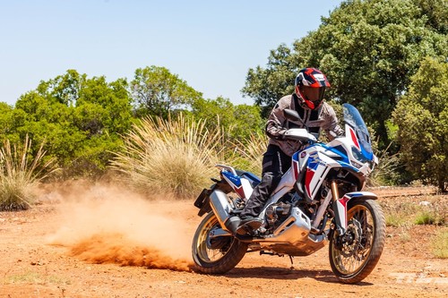 Probamos la Honda CRF1100L Africa Twin Adventure Sports: la heredera del Dakar es más potente y avanzada que nunca