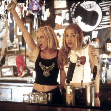 El Bar Coyote 2000 Maria Bello Piper Perabo