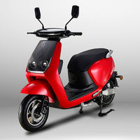 Urbet renueva su catálogo con el scooter eléctrico Riazor, para el carnet de coche y por los mismos 1.700 euros