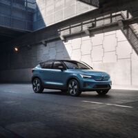 El Volvo C40 Recharge ya tiene precio en España: el SUV eléctrico sueco de 408 CV arranca por encima de 50.000 euros