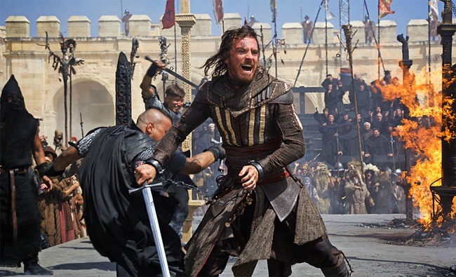 Michael Fassbender compara Assassin's Creed con la trilogía de Matrix