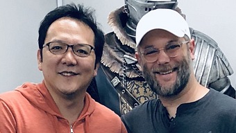 El director de God of War se reúne con el creador de Dark Souls