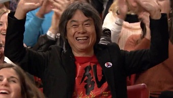 ¿Mario samurái? Miyamoto crea debate con su nueva camiseta