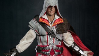 Esta figura de Ezio de Assassin's Creed II no debería faltar en tu colección