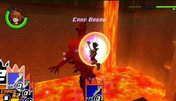 La versión de Kingdom Hearts: Chain of Memories se nutre de gráficos en 3D y un estilo de juego nada convencional dentro de la franquicia, con cartas de por medio.