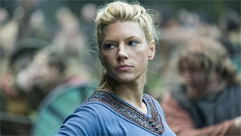 Katheryn Winnick, de Vikings, en los zombies de Call of Duty: WWII