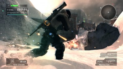 A pesar del gélido frío, el arsenal de Wayne es tan amplio como para hacer entrar en calor a cualquier bichejo que se precie. Ametralladoras, escopetas de cartuchos, lanzagranadas y… los poderosos mechas.