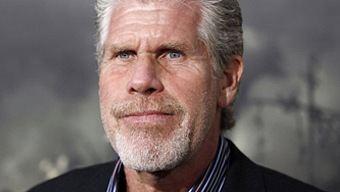 Ron Perlman actuará en la película de Monster Hunter
