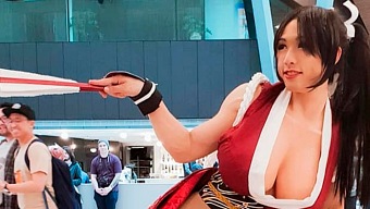 Atento a este cosplay de movimientos de Mai Shiranui