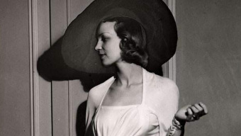 Descubren un curioso detalle de Lady Dimitrescu de Resident Evil 8: ¿Está inspirada en una foto de 1938?