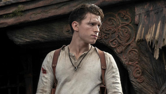 La película de Uncharted es como "si Indiana Jones y James Bond tuvieran un hijo", según Tom Holland