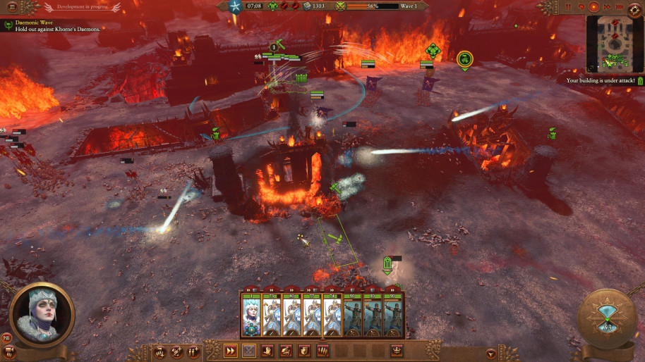 Construir rápido e inteligentemente tendrá a nuestros enemigos muy ocupados.