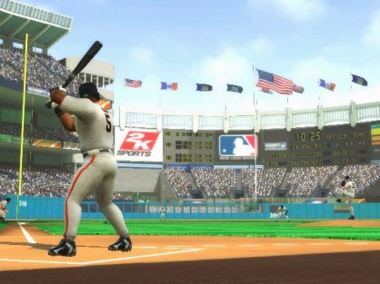 Si has tenido la oportunidad de jugar a Wii Sports, batear en The Bigs te resultará muy sencillo. El lanzador nos tirará la bola y nosotros deberemos simular un bateo real, realizando el movimiento con el wiimote en la mano como si fuera un auténtico bate de béisbol. Con los botones podremos ajustar la fuerza del bateo, el efecto con el giro de muñeca, etc.