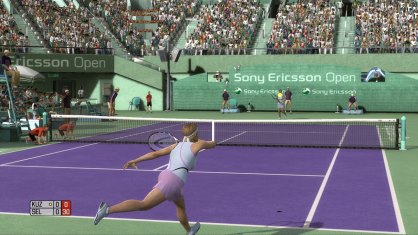 El juego cuenta con un editor francamente potente a la hora de crear un tenista para el modo carrera. Podremos esculpir enteramente su aspecto físico a nuestro gusto, y progresar en las disciplinas que nos interesen. 