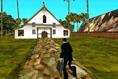 Los exteriores son bastante amplios pero muy vacíos, a veces deberemos darnos largas caminatas para ir de una zona a otra, aunque el juego en su mayoría se desarrolla en el propio hotel. El juego guarda una curiosa estadística de nuestros pasos y que tiene un doble sentido.