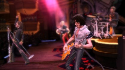 Gráficamente Guitar Hero: Aerosmith es virtualmente idéntico a la tercera entrega. No obstante el trabajo caricaturesco sobre Tyler, Perry, Whitford, Hamilton y Kramer es bastante bueno. 