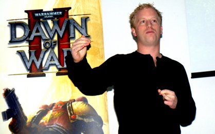 Jonathan Dowdeswell, Executive Producer de Relic Entertainment, nos desveló que en la campaña individual podremos disfrutar de hasta 60 misiones diferentes junto a los Space Marines.