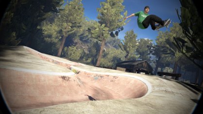 En términos de control Skate 2 es un videojuego muy parecido a su primera parte. Con la palanca derecha podremos realizar la mayor  parte de las acrobacias como los ollies o los Kickflips…