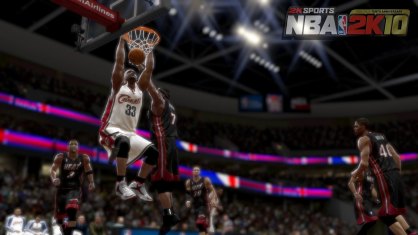 Visualmente la serie NBA2K siempre ha sido un juego de bandera que va mejorando sustancialmente en cada entrega. 2K10 promete no ser una excepción e incluir nuevas animaciones y mejores modelados de jugadores.