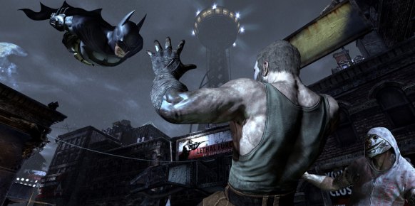 Rocksteady todavía no ha profundizado en ellos, pero hay infinidad de acciones y movimientos nuevos con los que acabar con los enemigos como la posibilidad de lanzarnos desde las alturas. 