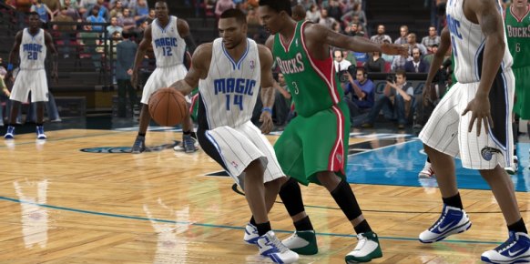 La física de la pelota ha sido una de las grandes mejoras que necesitaba la ya extinta serie NBA Live. NBA Elite 11 se lanza con la intención de pulir este apartado.