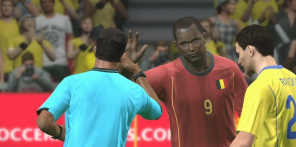 Visualmente PES 2014 es el juego de la serie más avanzado hasta la fecha. La llegada de FOX Engine ha conseguido algunas cosas francamente buenas. 